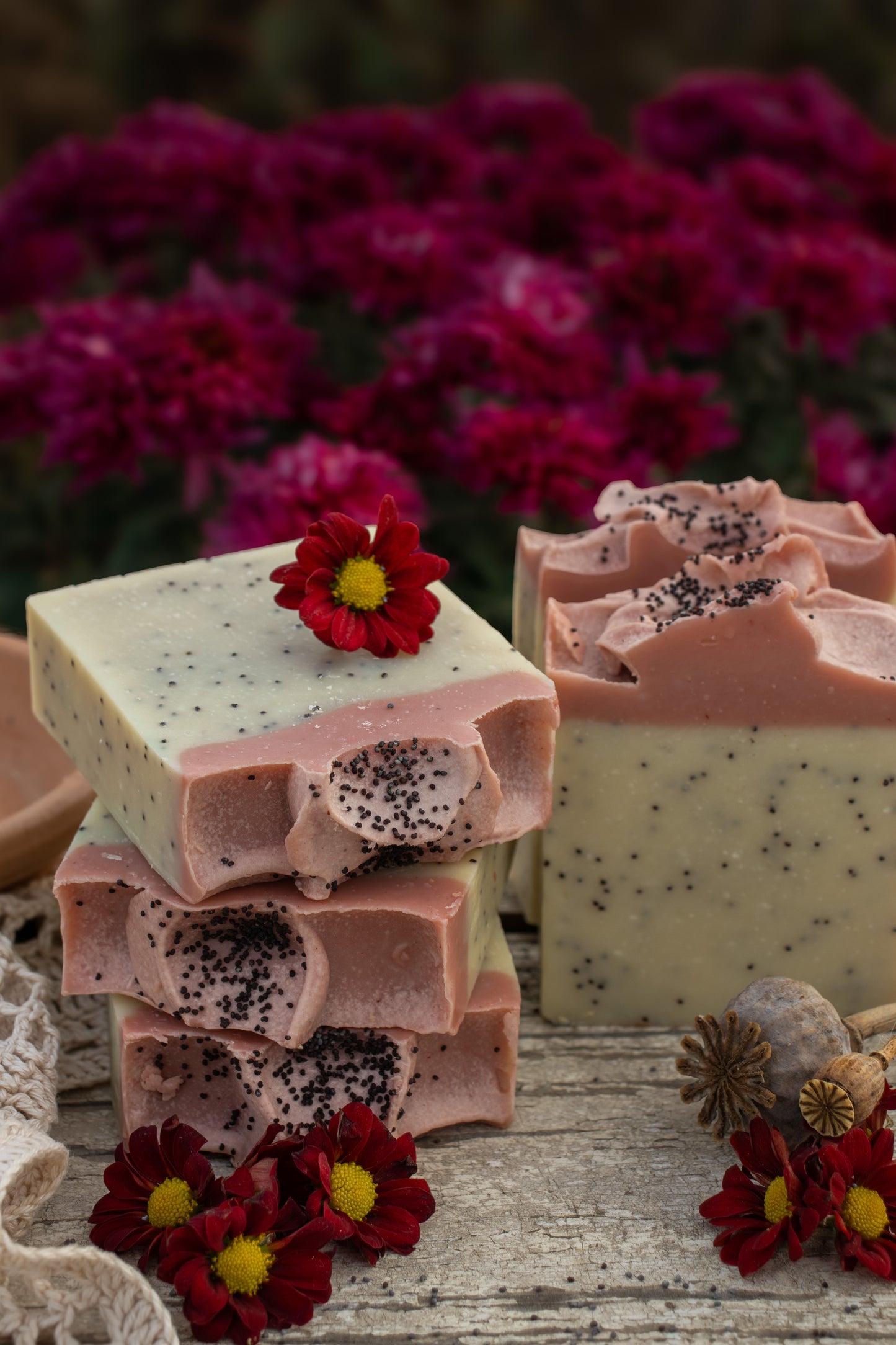 Rózsaszín agyag & Mák szappan